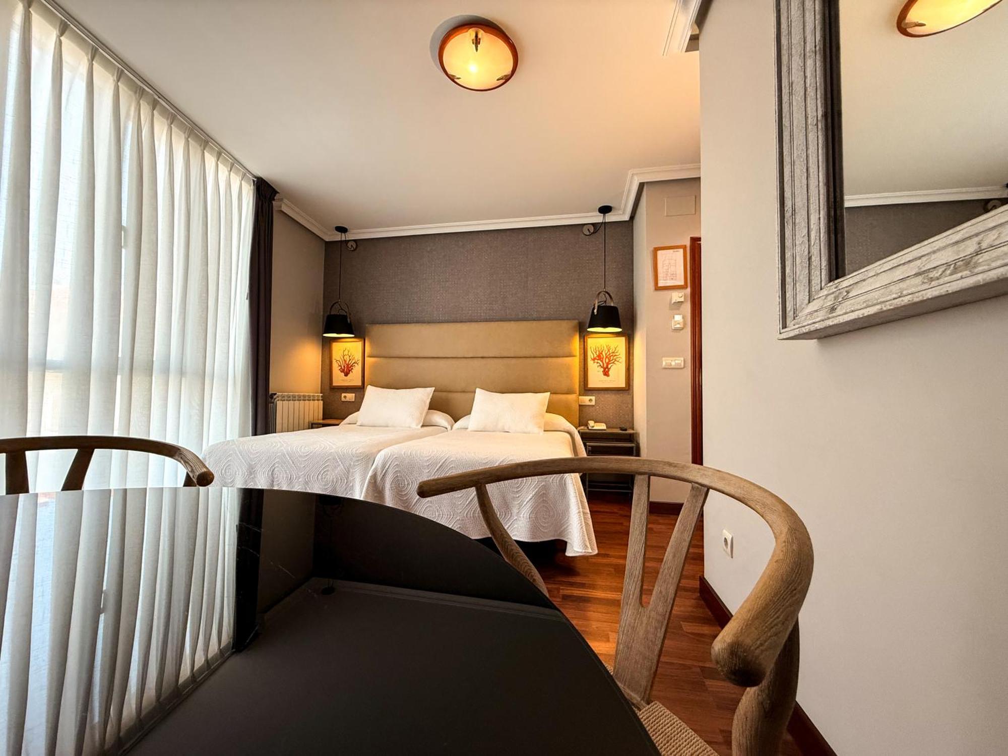 Hotel Verdemar ริวาเดเซญา ภายนอก รูปภาพ
