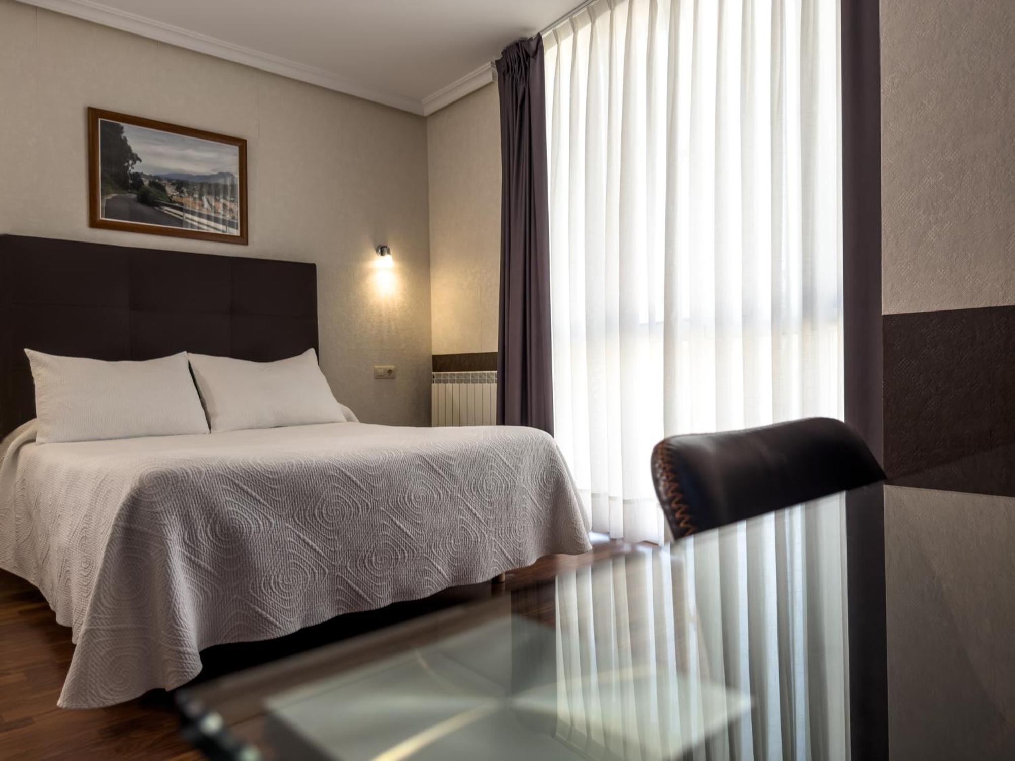 Hotel Verdemar ริวาเดเซญา ภายนอก รูปภาพ